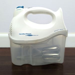 Hamilton Beach 6-Speed Hand Mixer